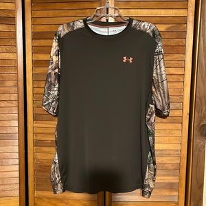 Under Armour camo and brown shirt. Size:  XLarge